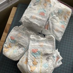 huggies newborn diapers 