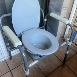 Medical / Bedside Toilet