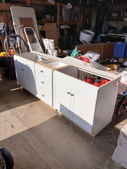 Vanity Cabinets all 3 for 225.00 2 are 30.5 high 30 wide 21 deep and drawer stack is 30.5 high 18 wide 21 deep with 1 3 inch filler and toe kick skinW