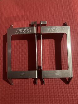 Radiator shield