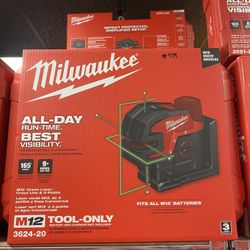 Milwaukee M12 12-Volt Lithium-Ion Cordless Green Cross Line and 4-Points Laser (Tool Only)