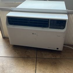 LG . Window Air Conditioning. Dual Inverter 