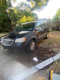 20011 town n country