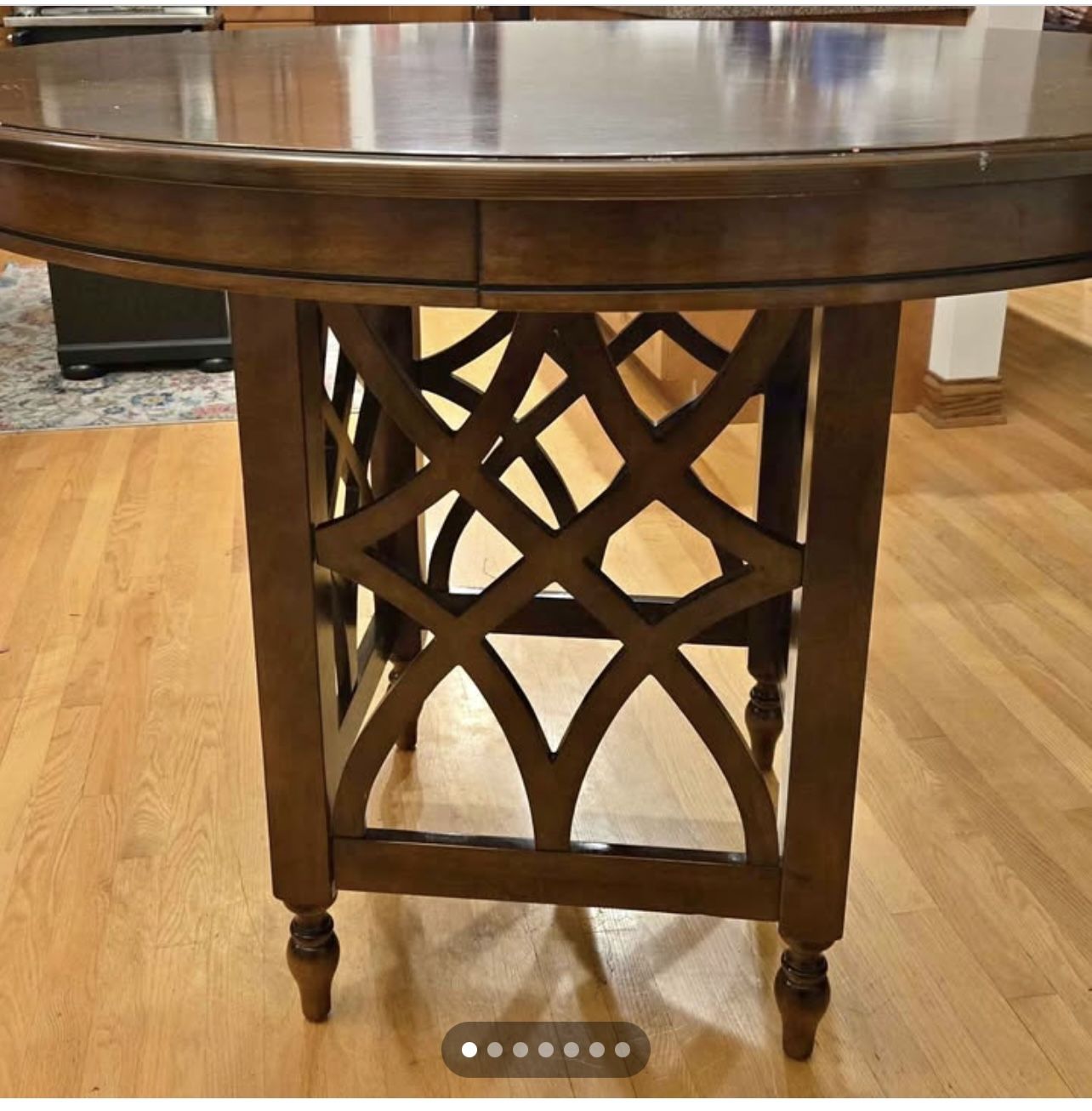High Top Table & 6 Tall Chairs with table pad