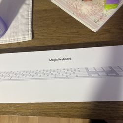 Apple Magic Keyboard with Numeric Keypad - US English - Model A1843 NIB