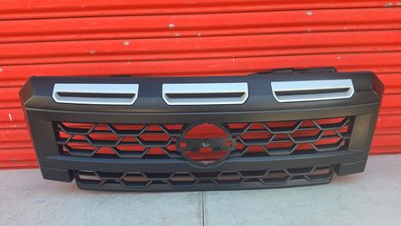 Nissan Frontier Front Grill 2021-2024