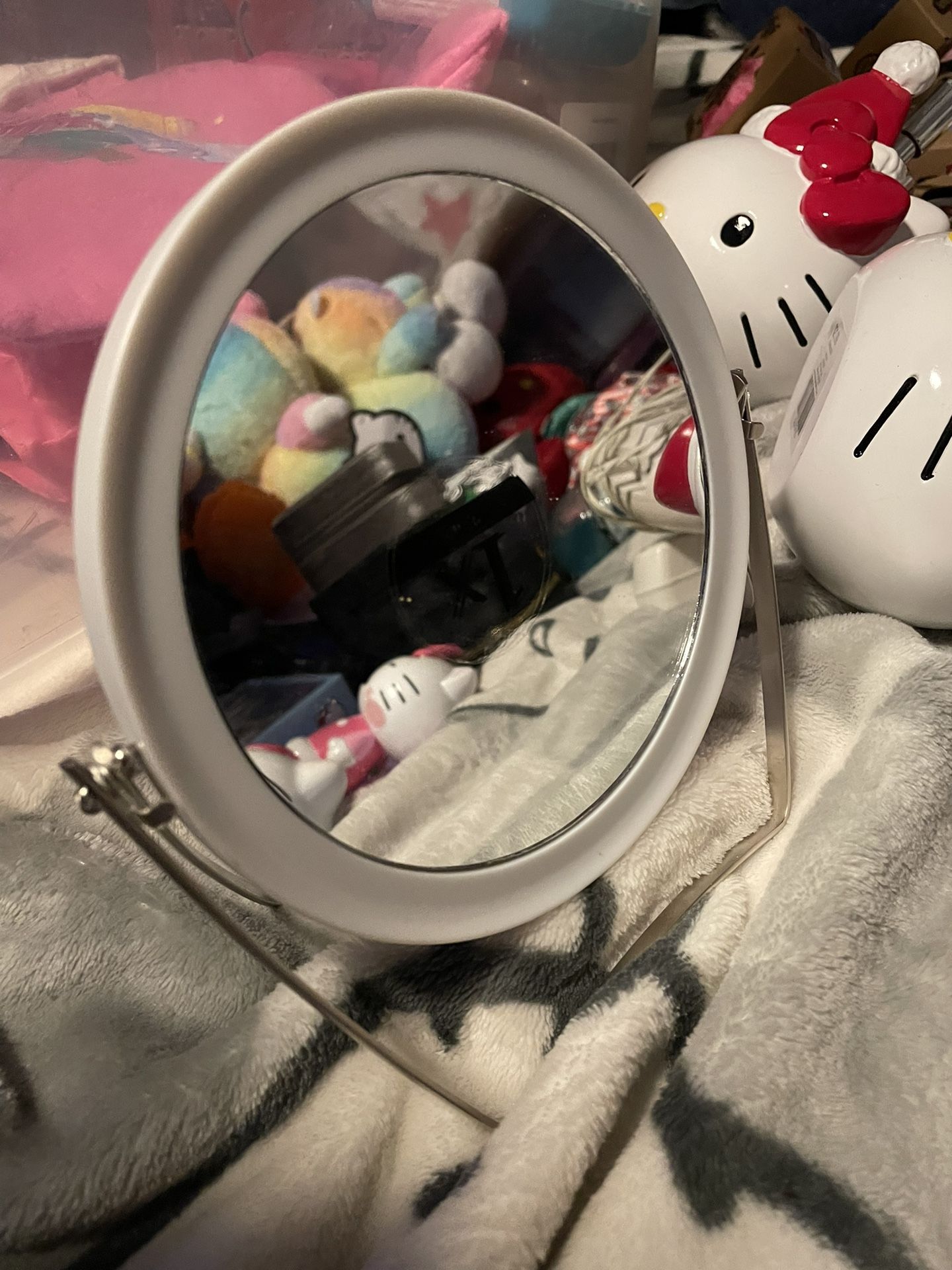 Double Sided Mirror