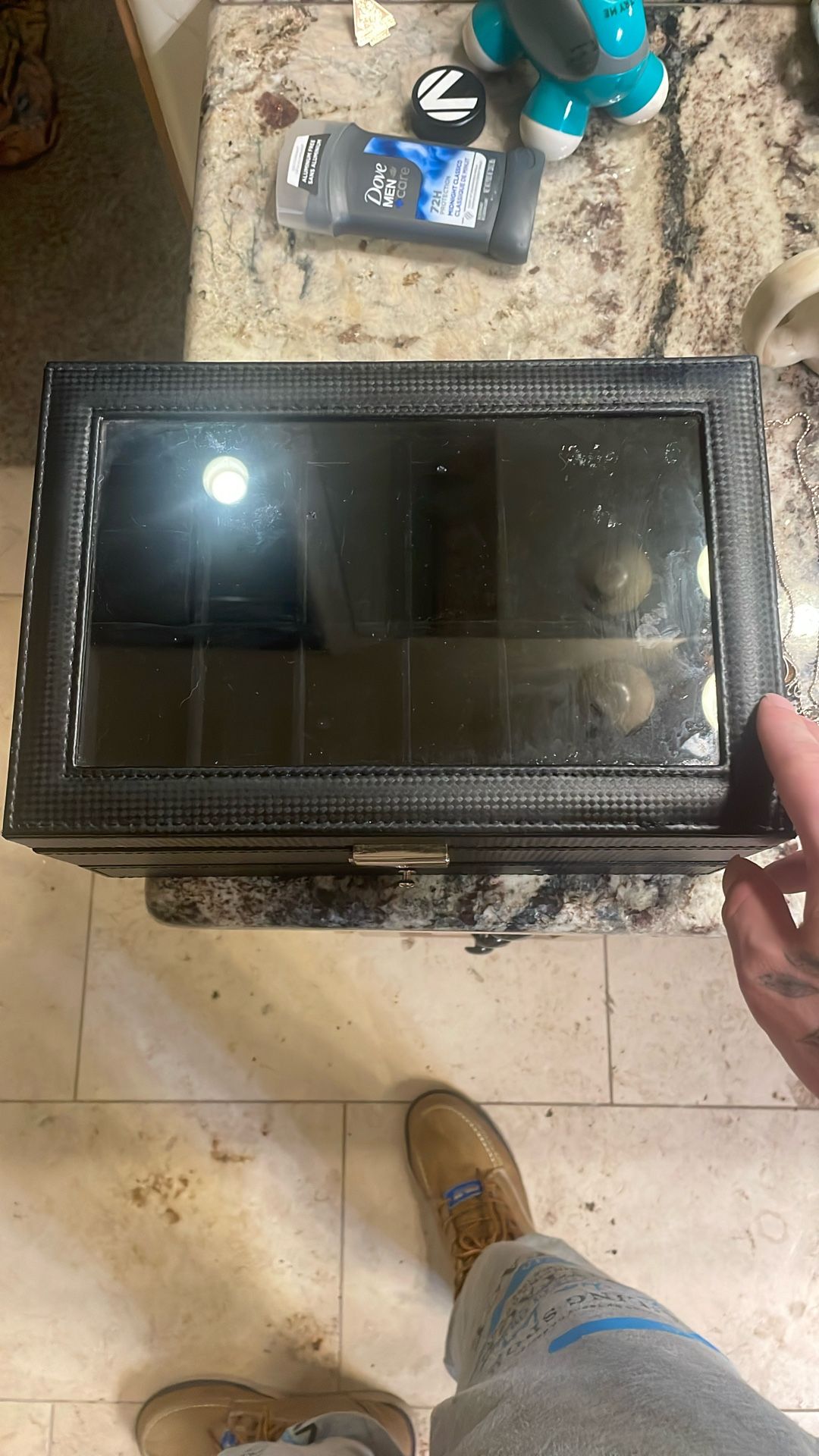 Jewelry box