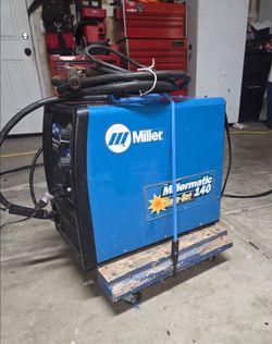 Miller Auto-set 140  MIG Welder