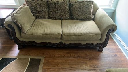 Traditional Carved Wood Frame Sofa with Pillows Everything for 150$