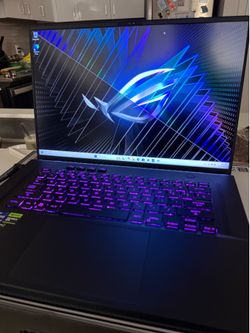 Asus Gaming Laptop i9-13900H / RTX 4080 / 32GB RAM / 2TB SSD / 2K 240Hz