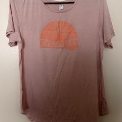 Women's Old Navy Graphic Tee