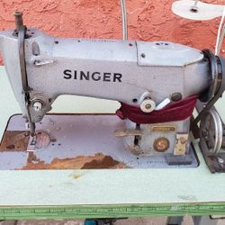 Singer Sewing Machine