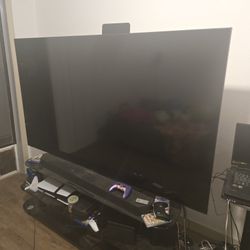 Samsung Q80B 85" QLED TV w/stand and remote - Like New w/ 5 Year Warranty 