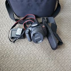 Cannon EOS Rebel T6 Camera