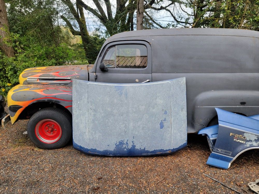 1992 Ford F250 Hood