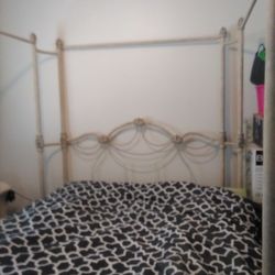 Canopy Bed Frame 