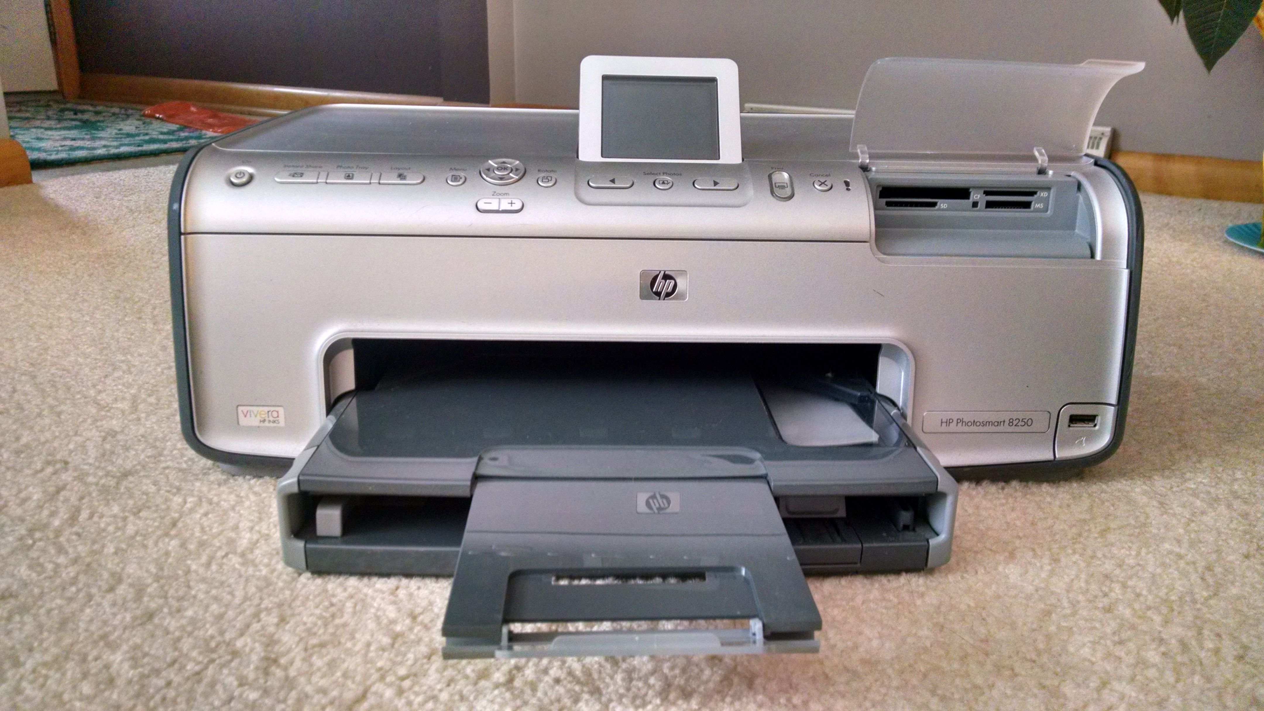 HP PHOTOSMART 8200 SERIES PHOTO PRINTER