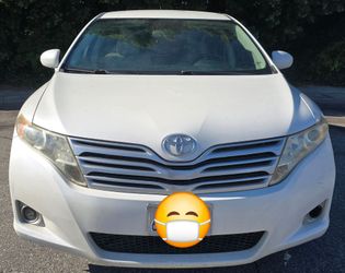 2011 11 TOYOTA VENZA 4 CYL. 2.7L 150k miles USED