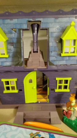 Scooby Doo Haunted House & Lunch Box