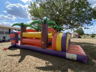 Bounce House ( Obstacle Course)