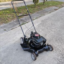 22" Gas Push Lawn Mower With New Blade $140 Firm!!!