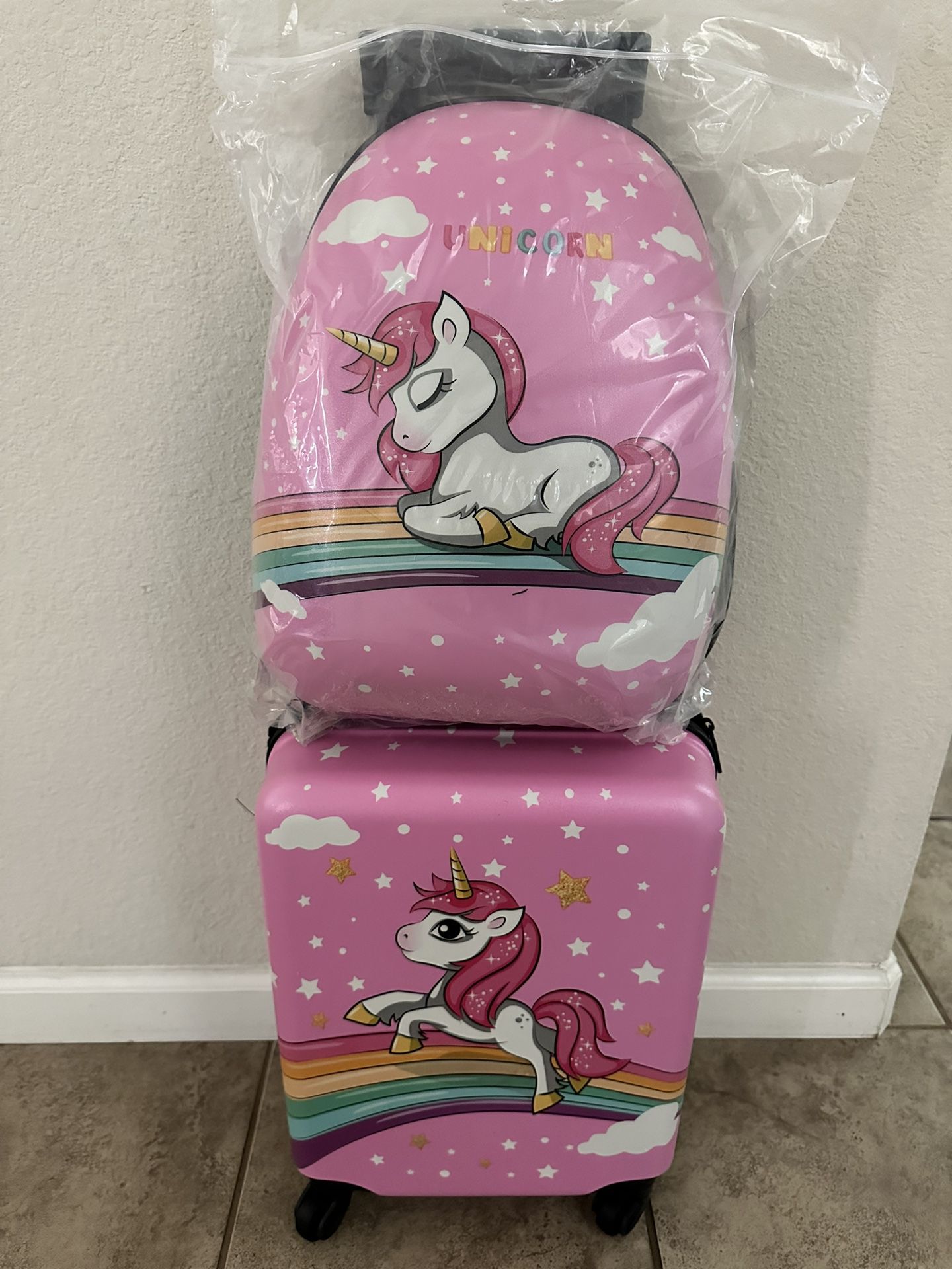 NEW Unicorn 2 Piece Suitcase Set 