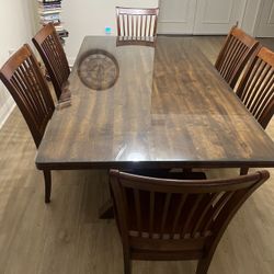 Dining Room Table 