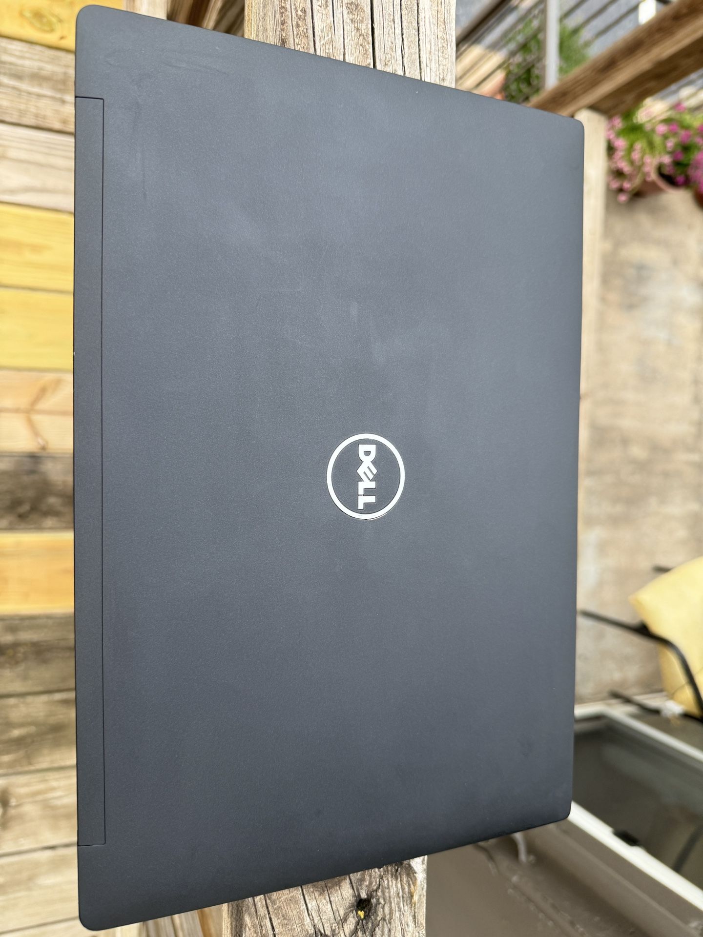 Dell Latitude 7480 7th Gen