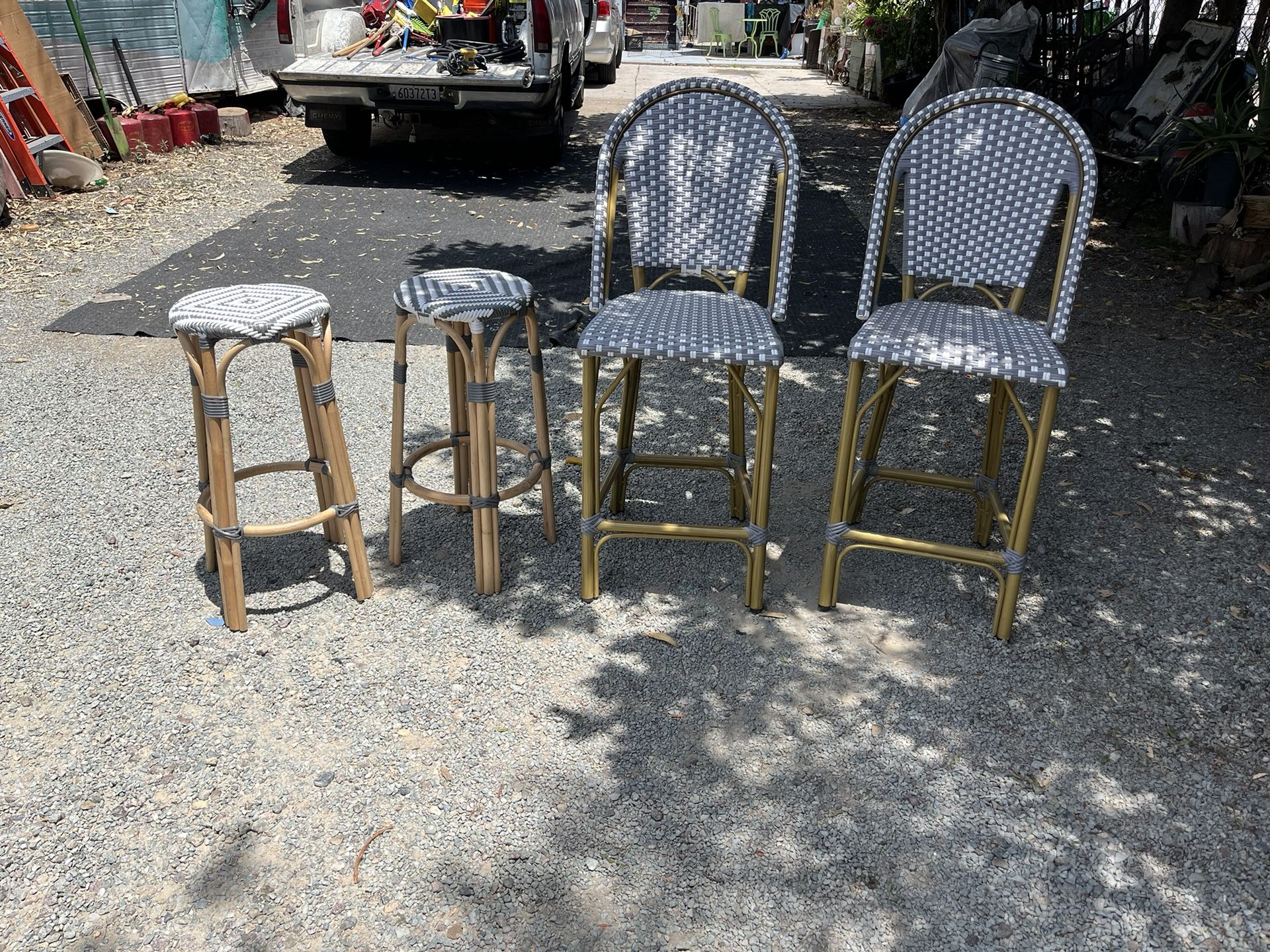 Rattan Bar STOLs