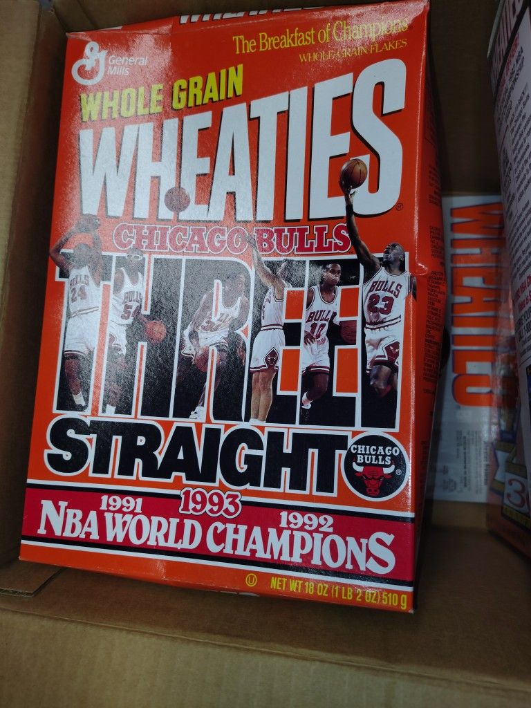 Vintage Collectible Bulls And Michael Jordan Wheaties Boxes