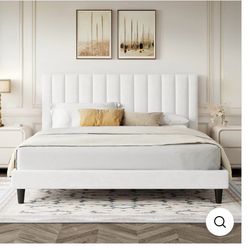 FULL SIZE Velvet Bed Frame with Headboard, Strong Wood Slats Support Fashion Velvet Bed: This modern velvet bed frame can be adapted to any