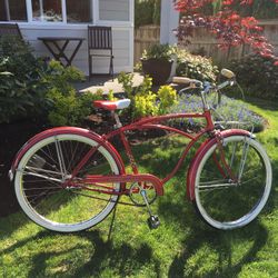 Vintage Schwinn Beach Cruiser