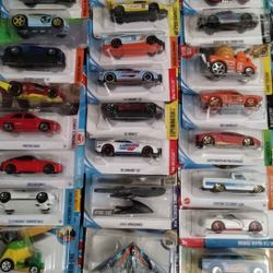 Hot Wheels Lot Of 120 Cars.