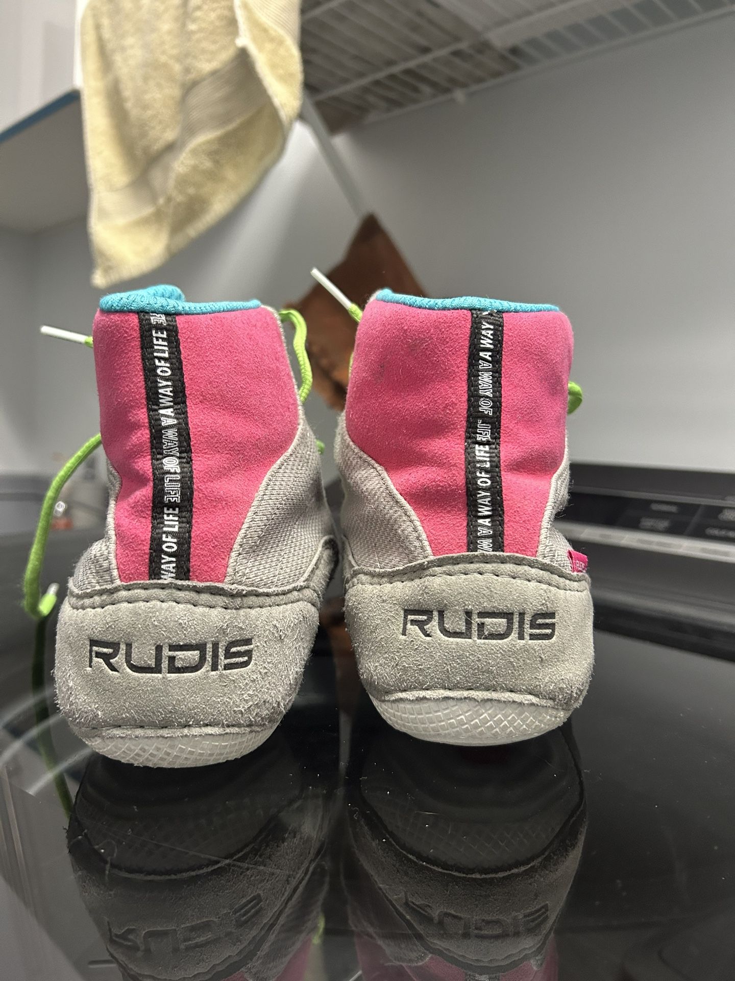 Rudis wrestling shoes 9.5