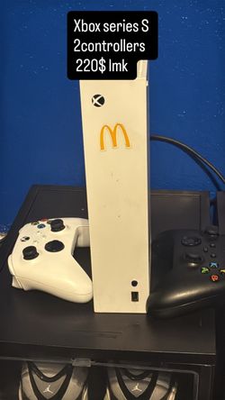 Xbox series S two controllers