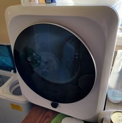 Compact Clothes Dryer
