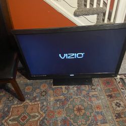 Vizio E E471vle 47" LCD TV - HDTV
