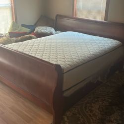 California Bed Frame Queen Mattress