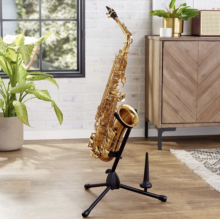 Titan for "saxophone stand for alto sax" and Flute or clarinet