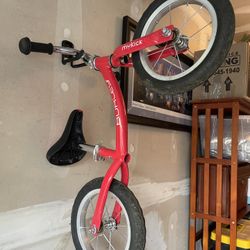 Burley MyKick Balance Bike – Great Condition