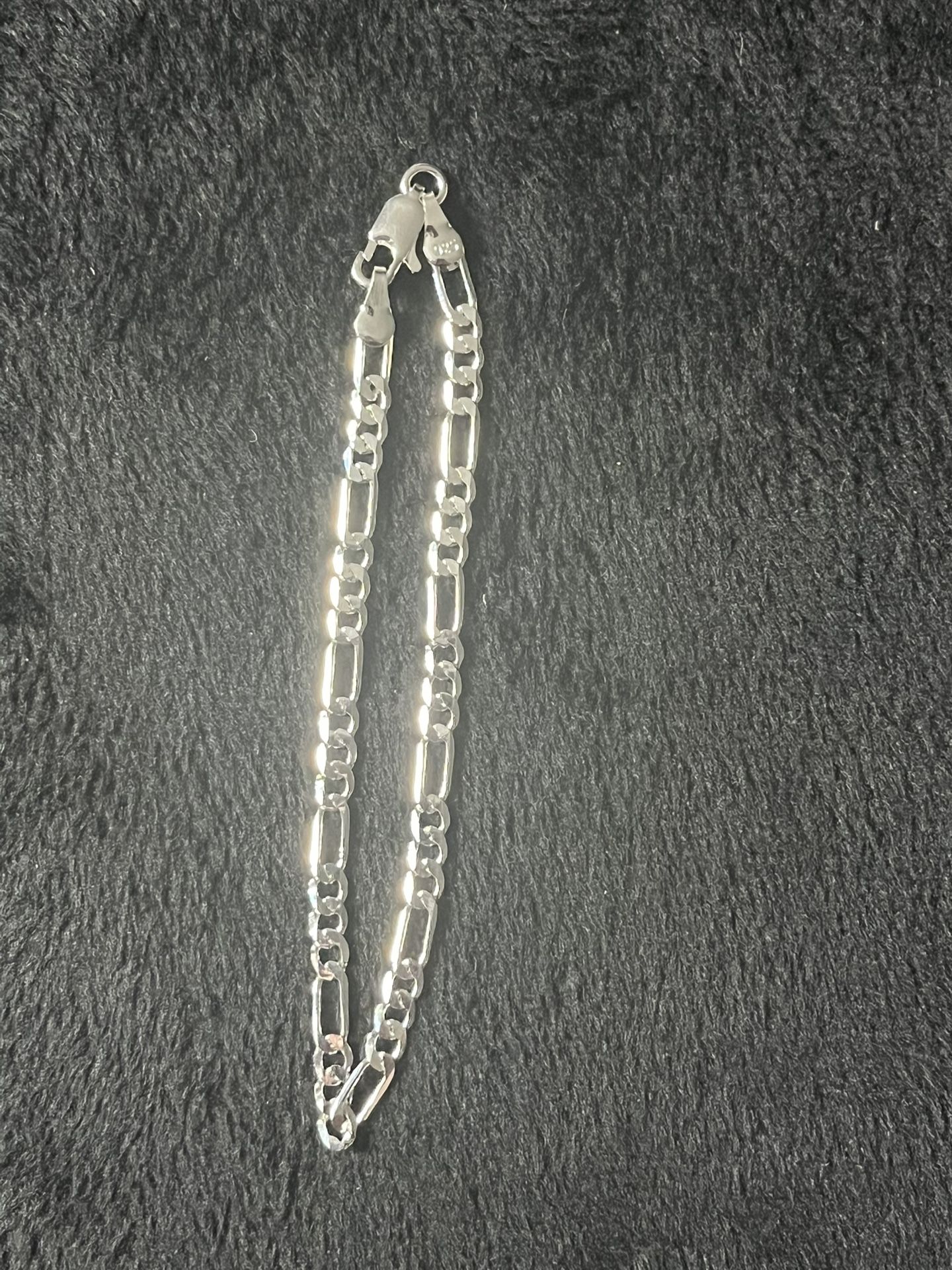 Braclet