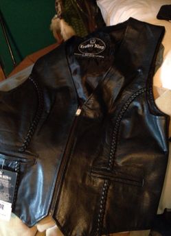 Leather vest new
