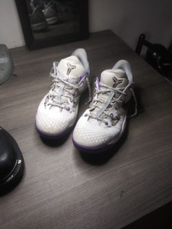 Kobe Basketball Shoes Size 11