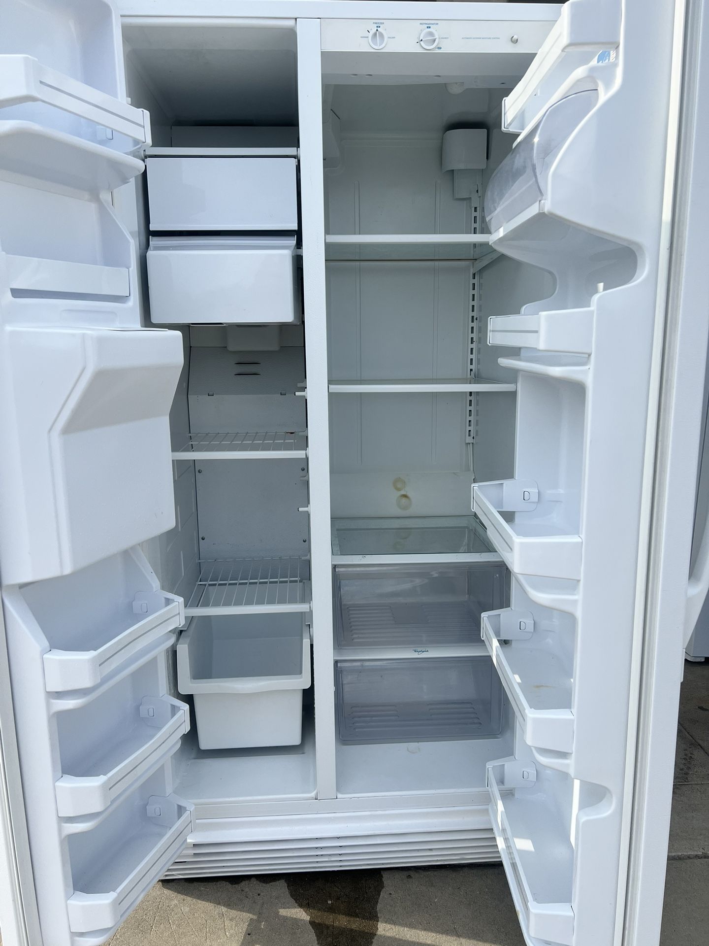Whirlpool Refrigerator 