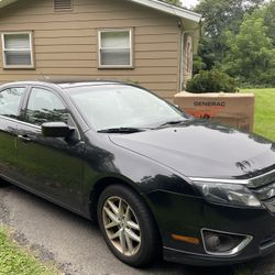 2011 Ford Fusion-Black
