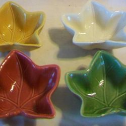 4 Piece Leaf Bowl Set 