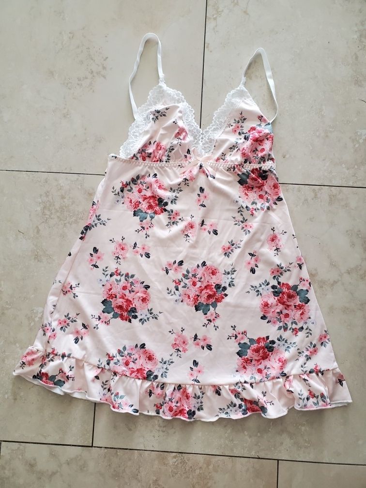 Womens Sleepware $3 Each M