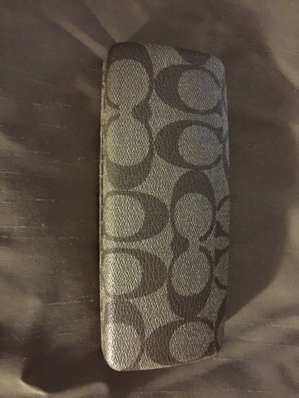 COACH EYEGLASS CASE