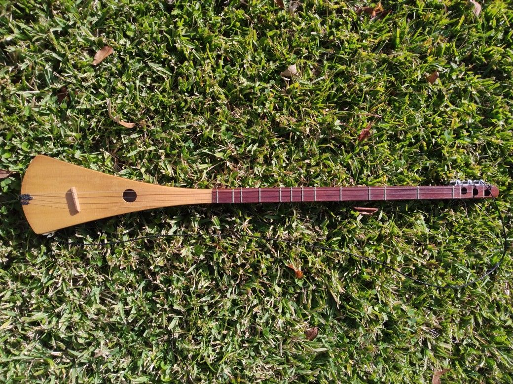 McNally Strum Stick